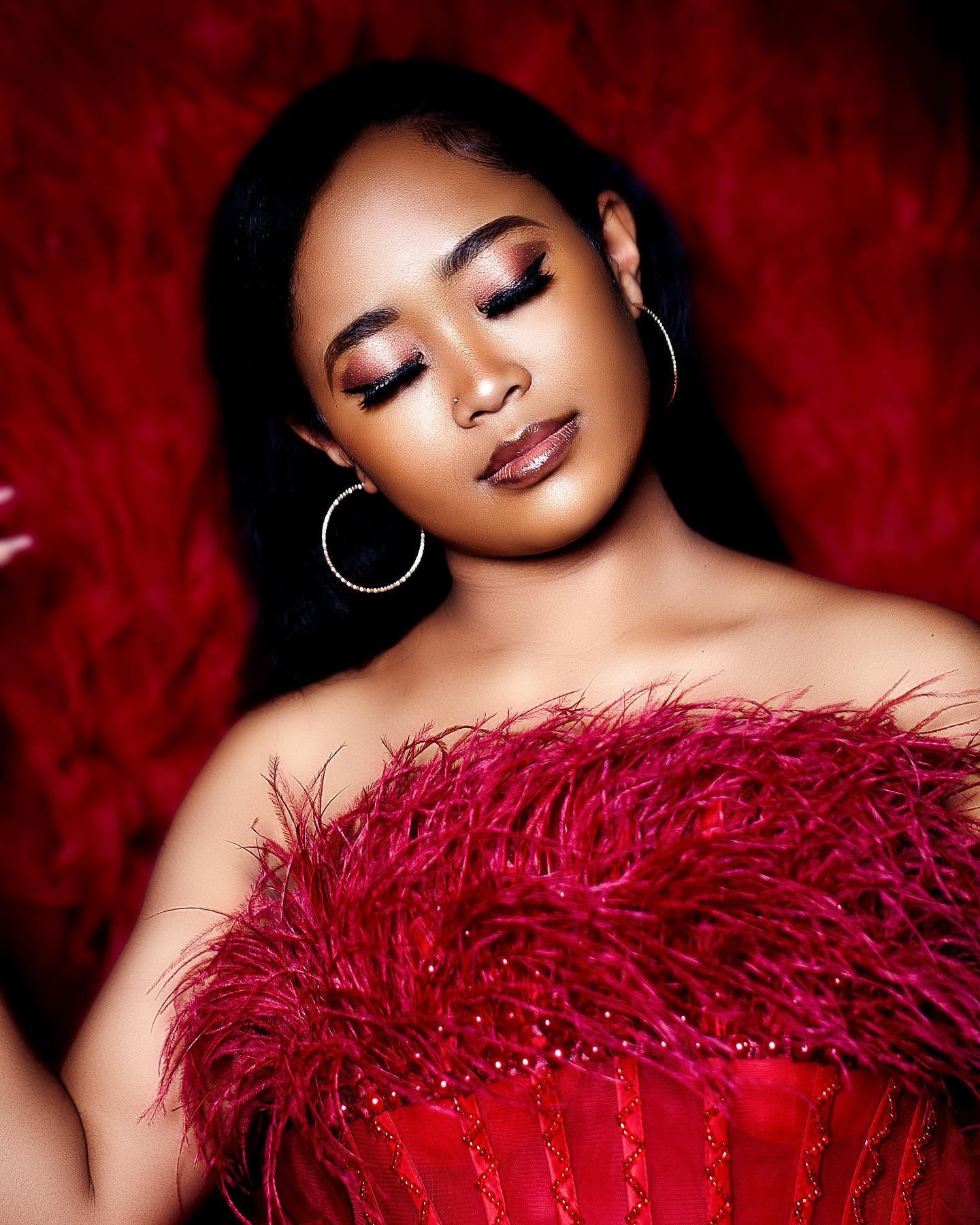 Red Room — Director Chall Beauty photography